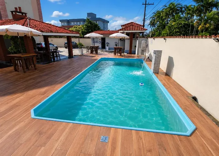 Apartamento aconchegante com piscina - Praia Grande