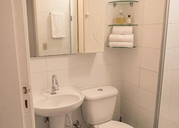 Apartamento aconchegante com piscina - Praia Grande